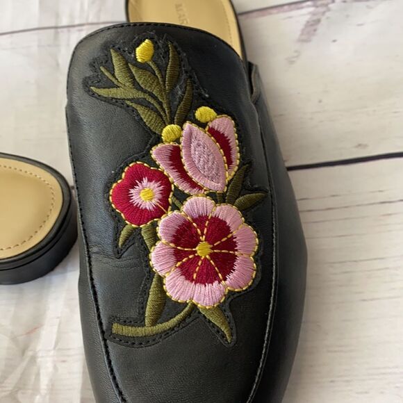 Marc Fisher Women Black Floral Embroidered Mules - 8.5 - Picture 8 of 10